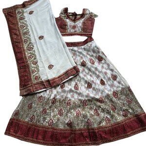 3 Piece Indian Lengha Set - Red/White/Gold Floral Detail
